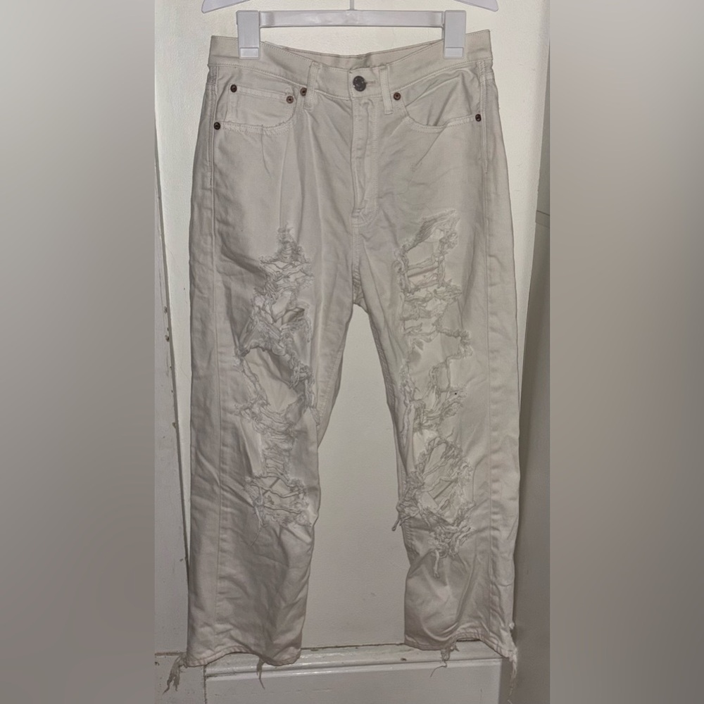 American Eagle Outfitters Cream Boyfriend Jeans